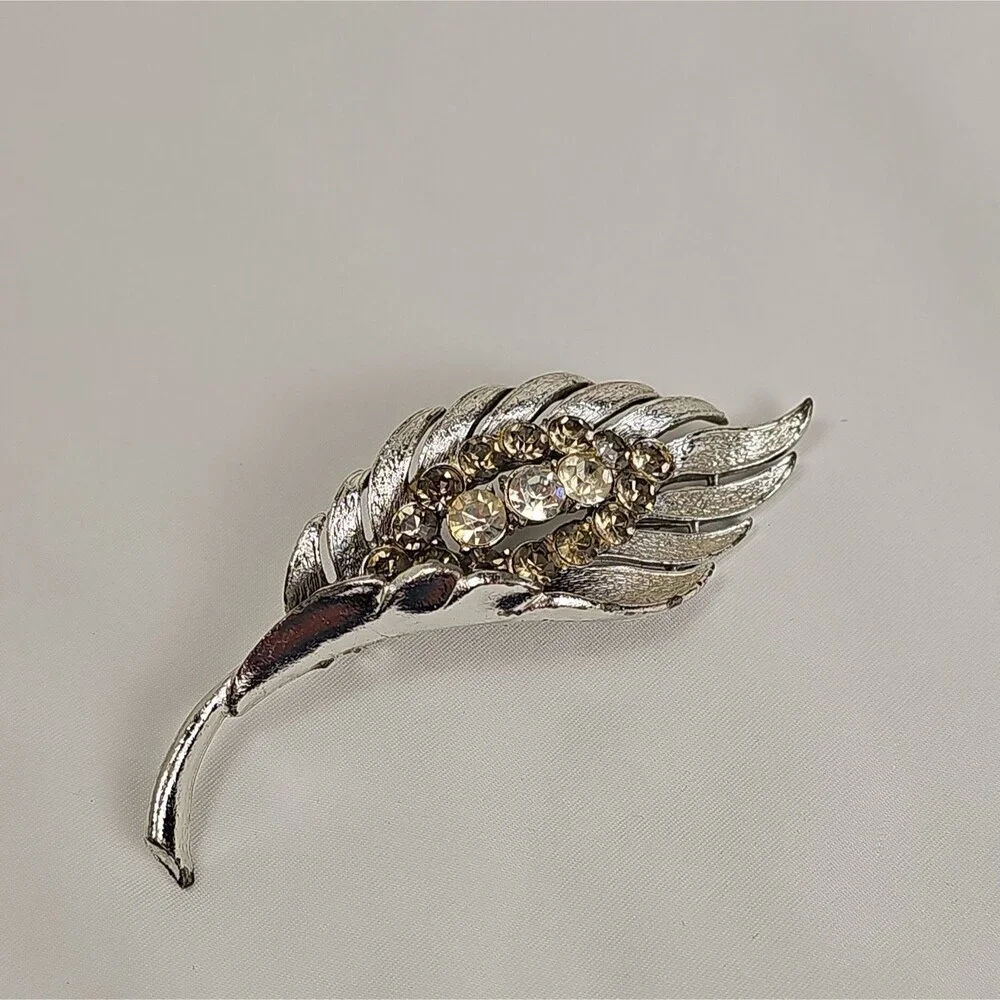 Vintage Coro Feather Rhinestone Brooch Silver Tone Mid Century